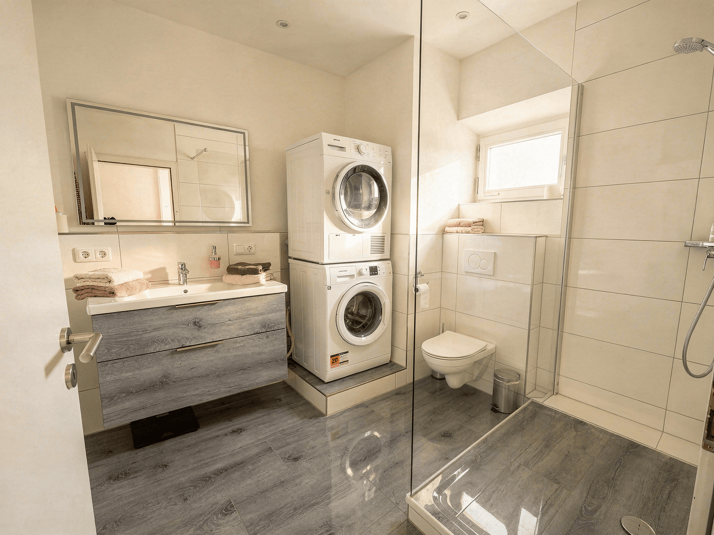 Pronájem bytu 4+1 112 m², Predigerberg 14, Augsburg, Bavorsko Pronájem bytu 4+1 112 m², Predigerberg 14, Augsburg, Bavorsko