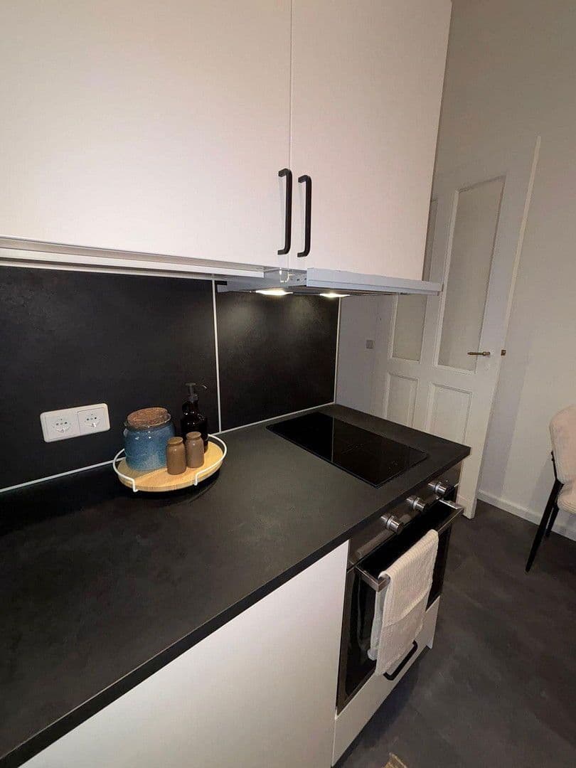 Pronájem bytu 1+1 40 m², Erasmusstraße 2, Berlin, Berlín Pronájem bytu 1+1 40 m², Erasmusstraße 2, Berlin, Berlín