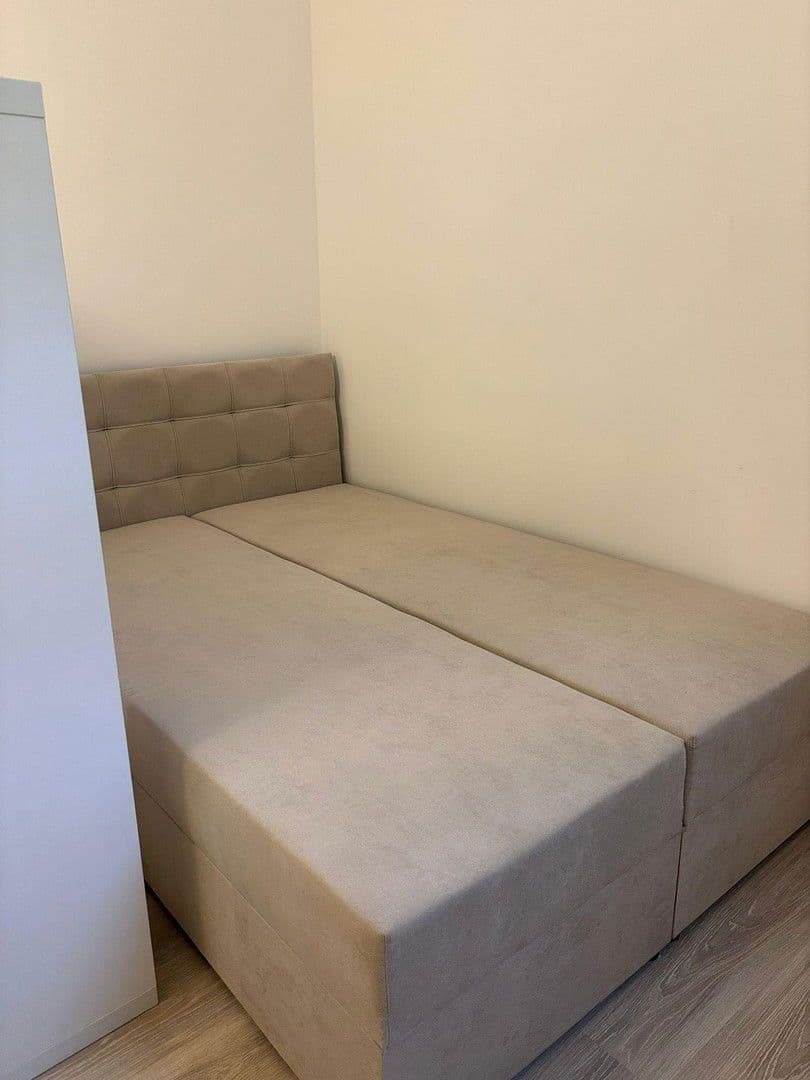 Pronájem bytu 1+1 40 m², Erasmusstraße 2, Berlin, Berlín Pronájem bytu 1+1 40 m², Erasmusstraße 2, Berlin, Berlín