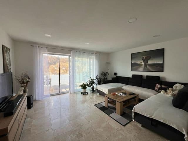 Prodej bytu 2+kk 90 m², Forchtenberg, Bádensko-Württembersko Prodej bytu 2+kk 90 m², Forchtenberg, Bádensko-Württembersko