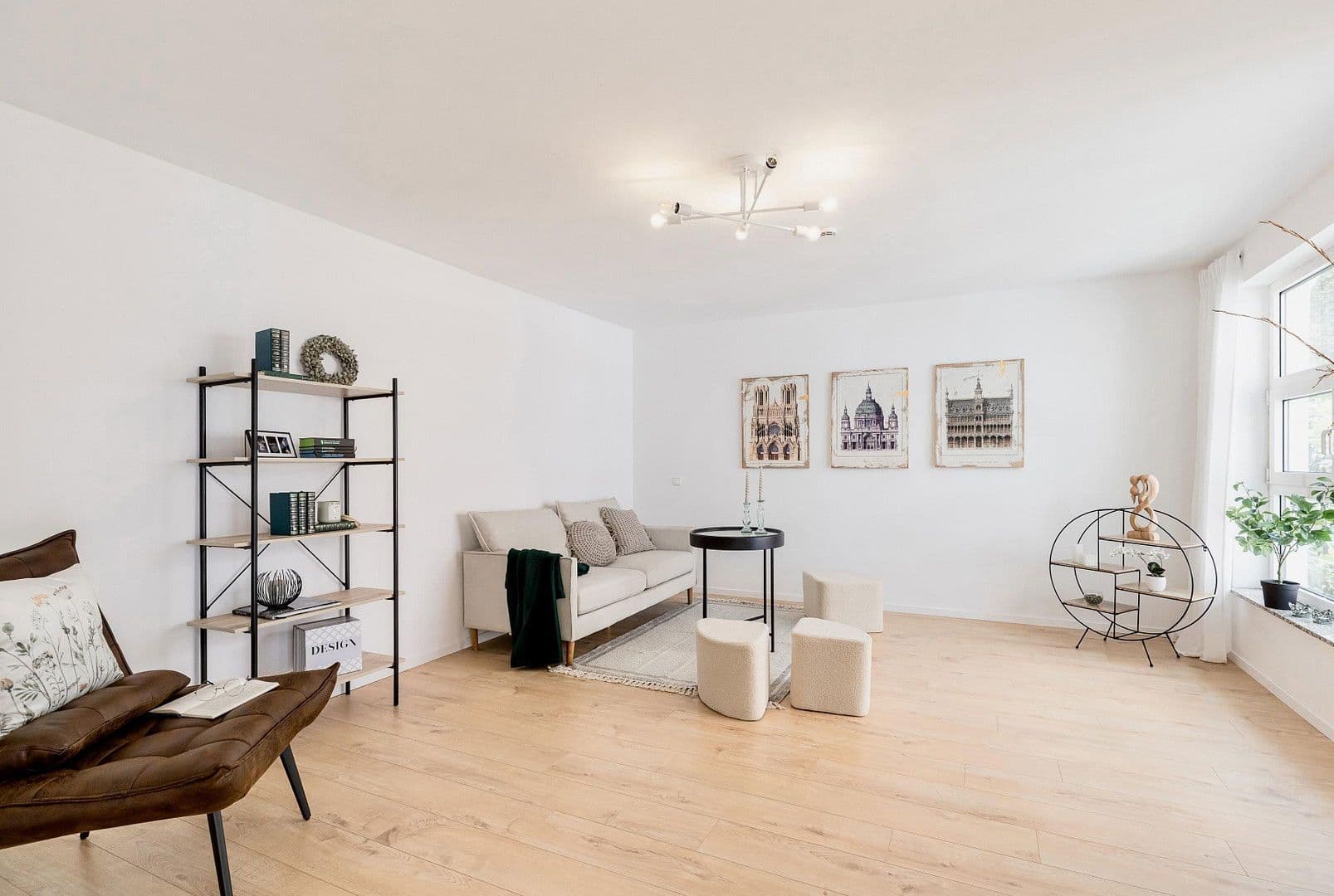 Prodej bytu 4+1 141 m², Offenbach, Hessen Prodej bytu 4+1 141 m², Offenbach, Hessen