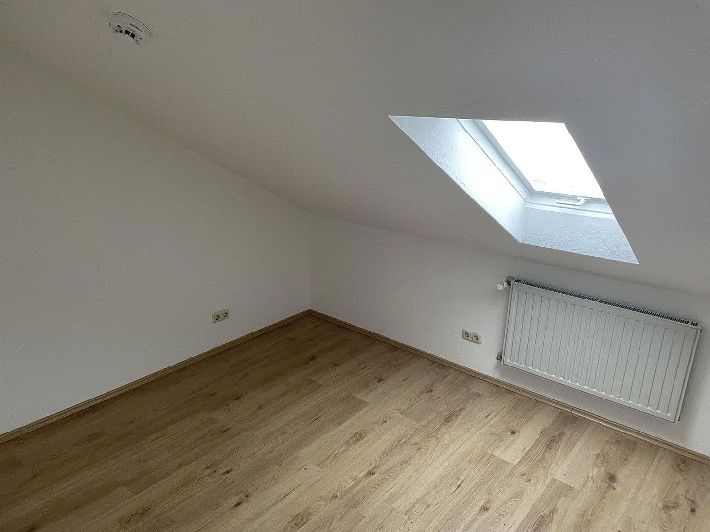 Prodej bytu 2+1 49 m², Feuchtwanger Str. 2, Rothenburg ob der Tauber, Bavorsko Prodej bytu 2+1 49 m², Feuchtwanger Str. 2, Rothenburg ob der Tauber, Bavorsko