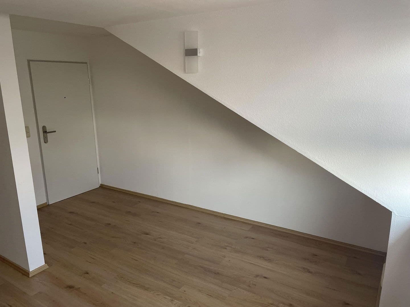Prodej bytu 2+1 49 m², Feuchtwanger Str. 2, Rothenburg ob der Tauber, Bavorsko Prodej bytu 2+1 49 m², Feuchtwanger Str. 2, Rothenburg ob der Tauber, Bavorsko