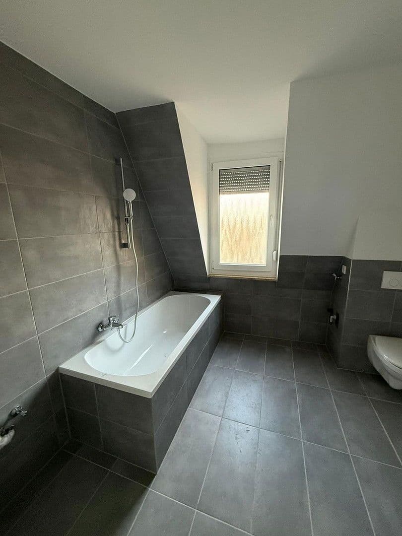 Pronájem bytu 3+1 65 m², Höfener Str. 22, Fürth, Bavorsko Pronájem bytu 3+1 65 m², Höfener Str. 22, Fürth, Bavorsko