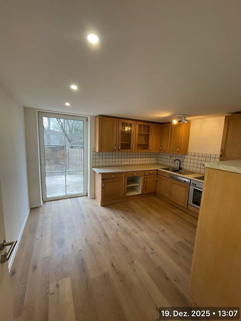 Prodej domu 137 m², pozemek 110 m², Bahnhofstraße 17a, Uffenheim, Bavorsko Prodej domu 137 m², pozemek 110 m², Bahnhofstraße 17a, Uffenheim, Bavorsko