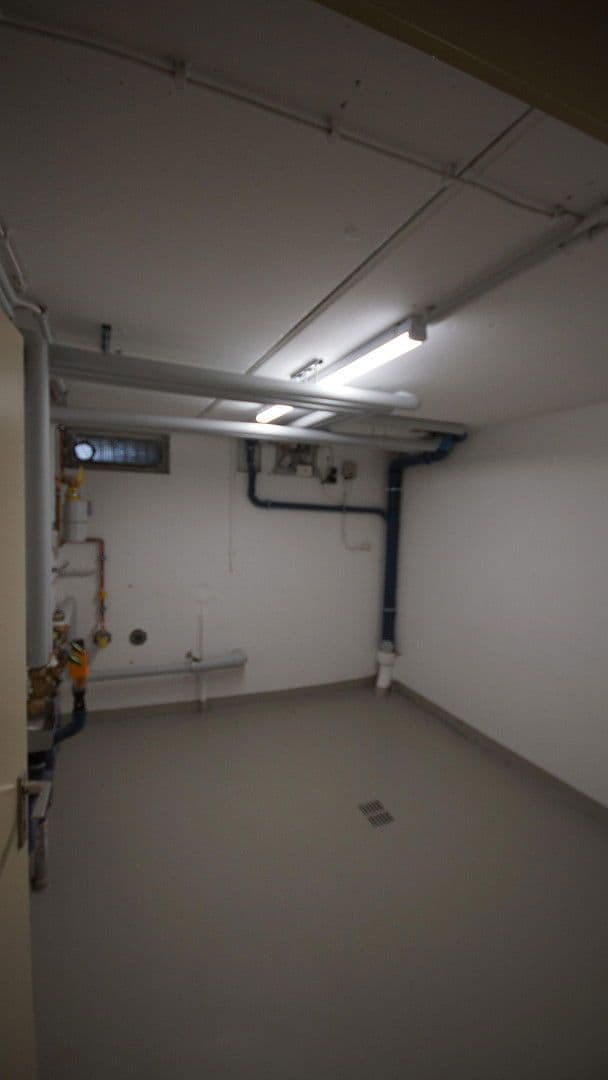 Pronájem domu 150 m², pozemek 130 m², Köpfertstr.68, Plieningen, Bádensko-Württembersko Pronájem domu 150 m², pozemek 130 m², Köpfertstr.68, Plieningen, Bádensko-Württembersko