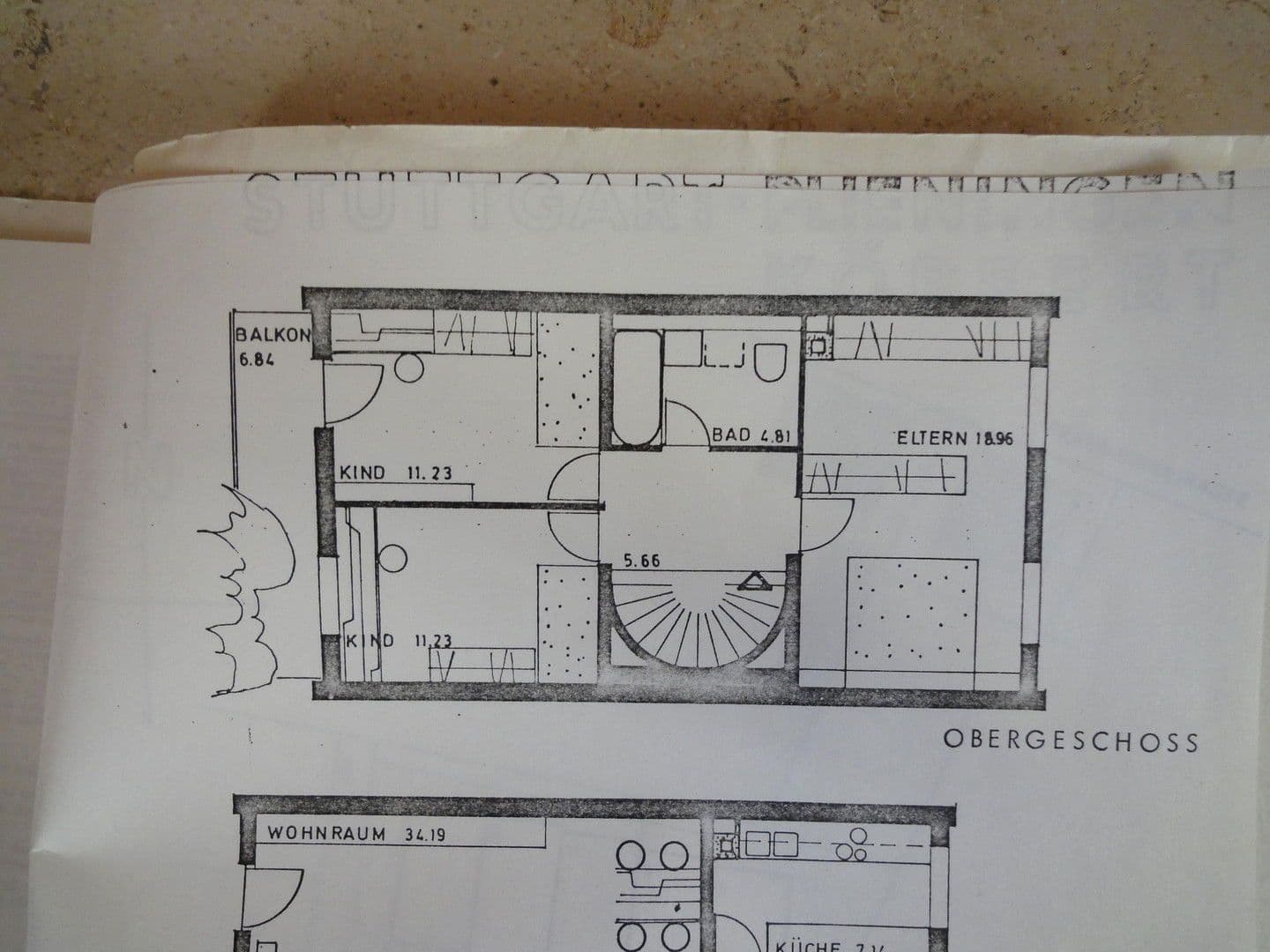 Pronájem domu 150 m², pozemek 130 m², Köpfertstr.68, Plieningen, Bádensko-Württembersko Pronájem domu 150 m², pozemek 130 m², Köpfertstr.68, Plieningen, Bádensko-Württembersko