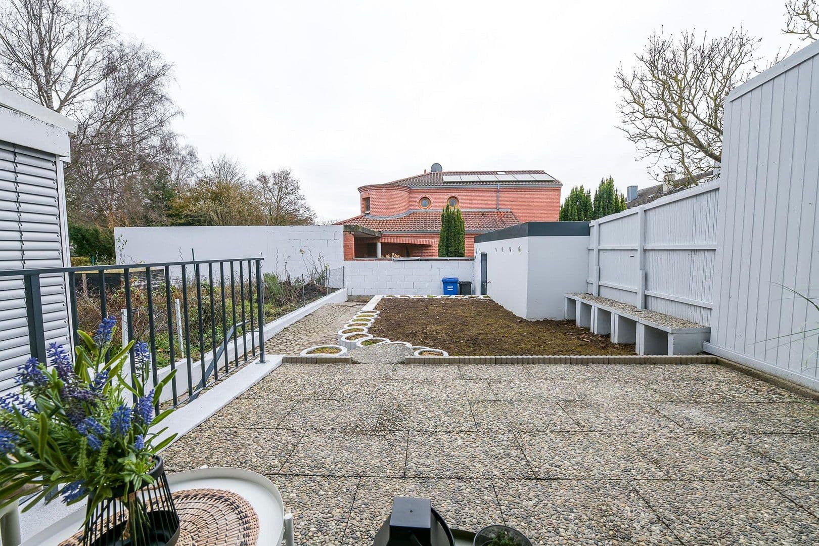 Prodej domu 161 m², pozemek 216 m², Bad Friedrichshall, Bádensko-Württembersko Prodej domu 161 m², pozemek 216 m², Bad Friedrichshall, Bádensko-Württembersko