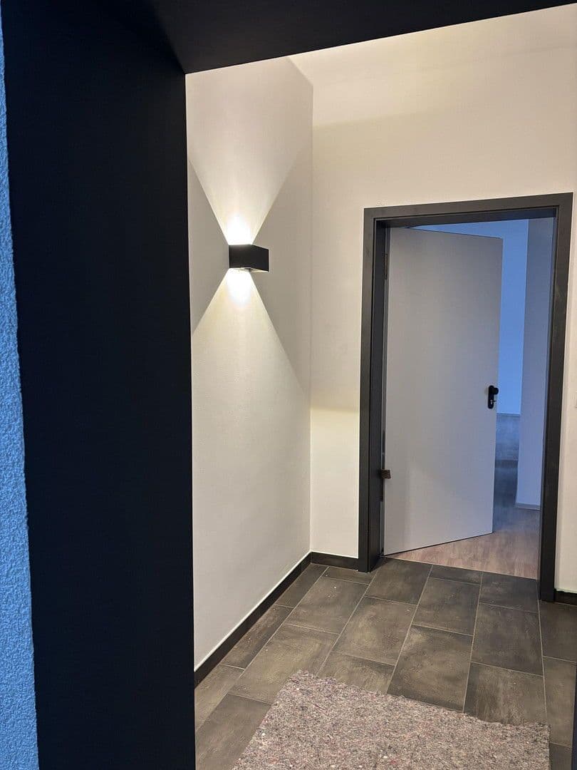 Pronájem bytu 2+1 85 m², Kaiserslautern, Porýní-Falc Pronájem bytu 2+1 85 m², Kaiserslautern, Porýní-Falc