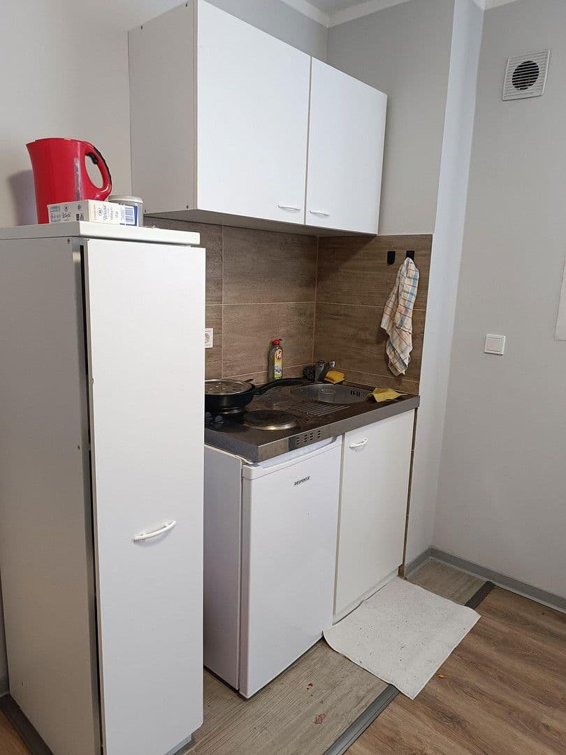 Pronájem bytu 1+1 18 m², Mittelstraße 3E, Göttingen, Dolní Sasko Pronájem bytu 1+1 18 m², Mittelstraße 3E, Göttingen, Dolní Sasko