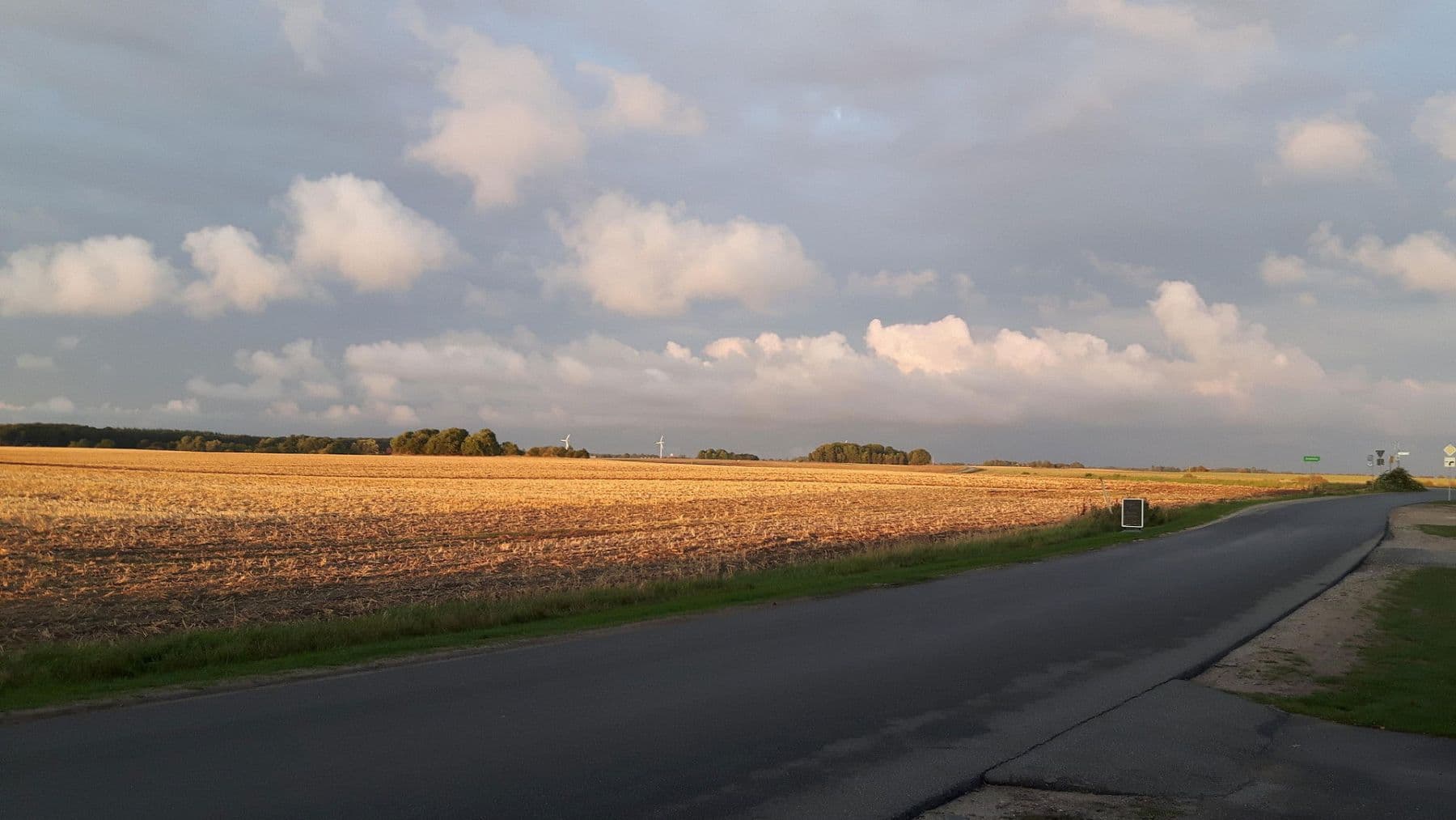 Prodej pozemku 3.423 m², Dranske, Mecklenburg-Vorpommern Prodej pozemku 3.423 m², Dranske, Mecklenburg-Vorpommern