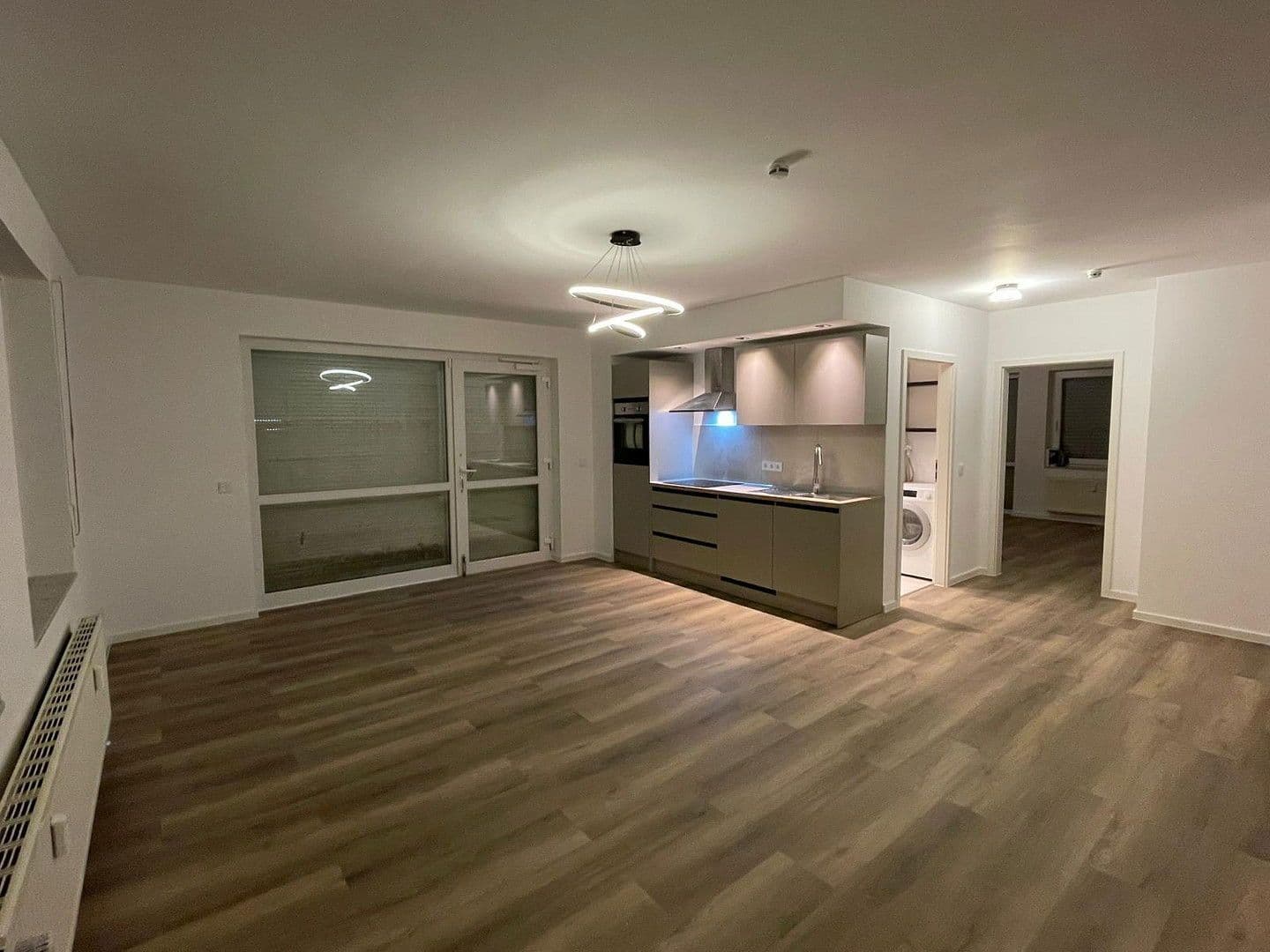 Pronájem bytu 2+1 56 m², Taunusstraße 7, Kerpen, Severní Porýní-Vestfálsko Pronájem bytu 2+1 56 m², Taunusstraße 7, Kerpen, Severní Porýní-Vestfálsko