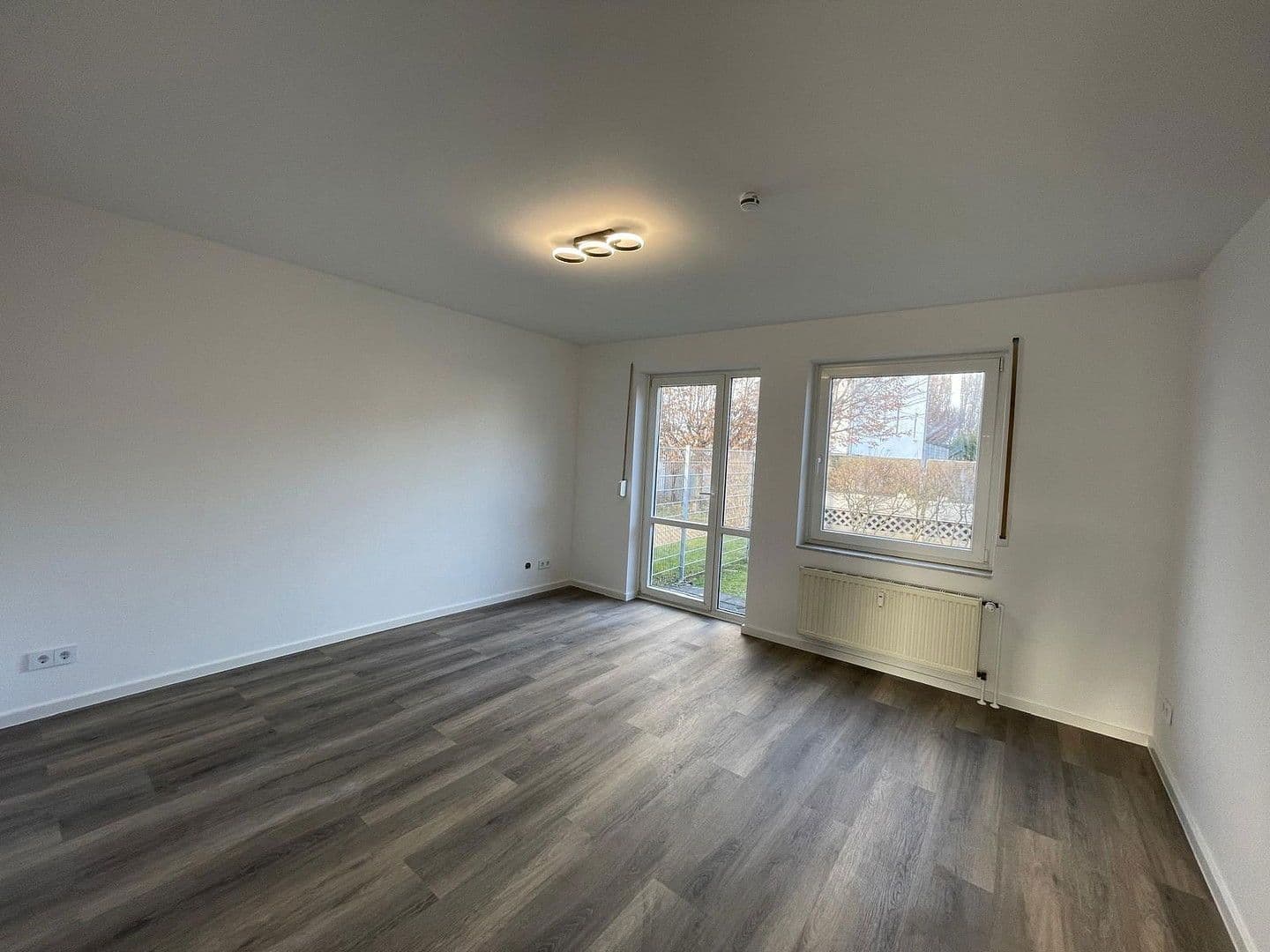 Pronájem bytu 2+1 56 m², Taunusstraße 7, Kerpen, Severní Porýní-Vestfálsko Pronájem bytu 2+1 56 m², Taunusstraße 7, Kerpen, Severní Porýní-Vestfálsko