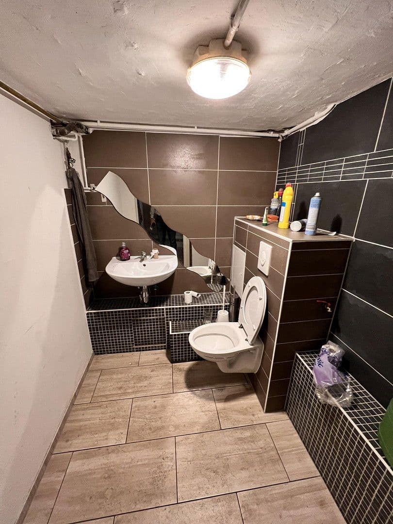 Prodej nebytového prostoru 98 m², Letteallee 6, Berlin, Berlín Prodej nebytového prostoru 98 m², Letteallee 6, Berlin, Berlín