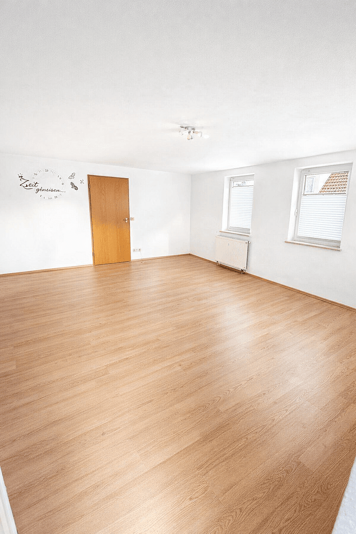 Prodej bytu 3+1 90 m², Heuholzerstrasse 11, Pfedelbach, Bádensko-Württembersko Prodej bytu 3+1 90 m², Heuholzerstrasse 11, Pfedelbach, Bádensko-Württembersko