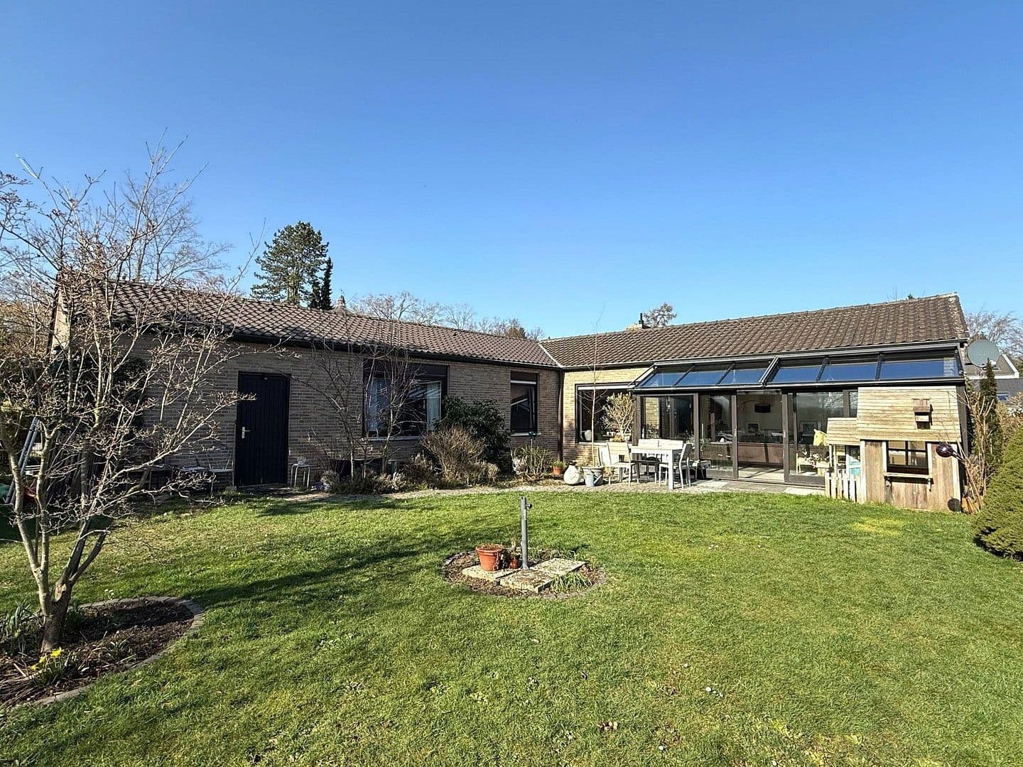 Prodej domu 184 m², pozemek 833 m², Am Pannhaus 3, Cáchy, Severní Porýní-Vestfálsko Prodej domu 184 m², pozemek 833 m², Am Pannhaus 3, Cáchy, Severní Porýní-Vestfálsko