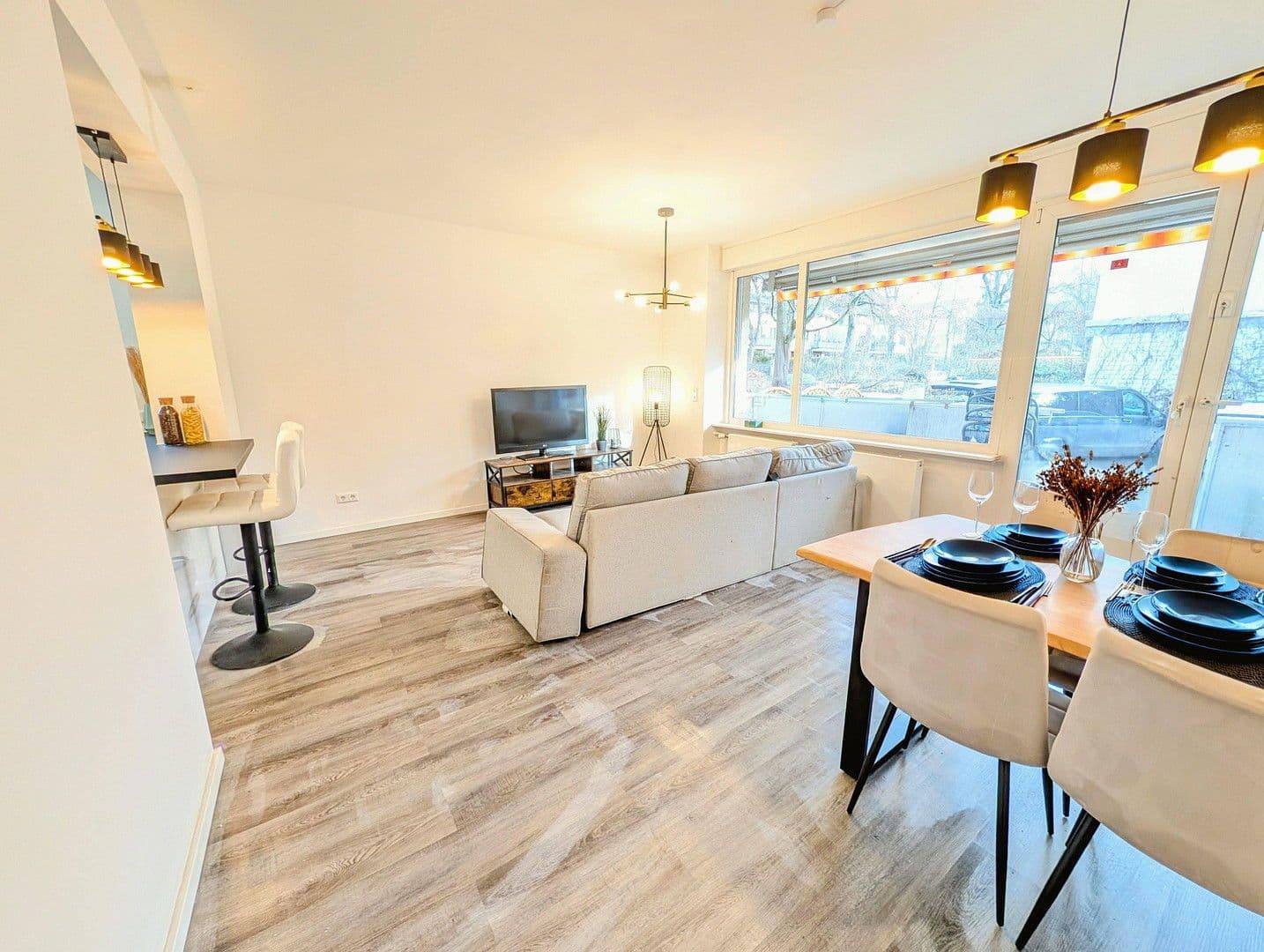 Prodej bytu 4+1 92 m², Ostpreußendamm 162, Berlin, Berlín Prodej bytu 4+1 92 m², Ostpreußendamm 162, Berlin, Berlín