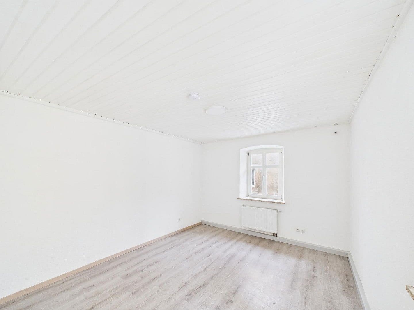 Pronájem domu 280 m², pozemek 200 m², Marktplatz 17, Baunach, Bavorsko Pronájem domu 280 m², pozemek 200 m², Marktplatz 17, Baunach, Bavorsko