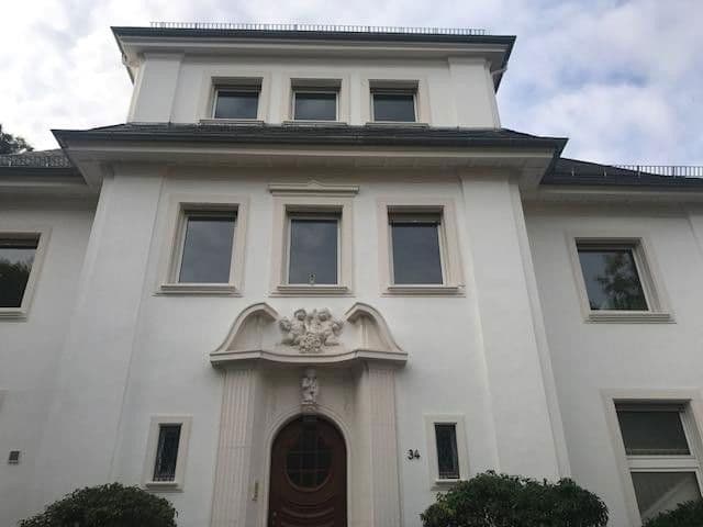 Pronájem bytu 3+kk 151 m², Mannheim, Bádensko-Württembersko Pronájem bytu 3+kk 151 m², Mannheim, Bádensko-Württembersko