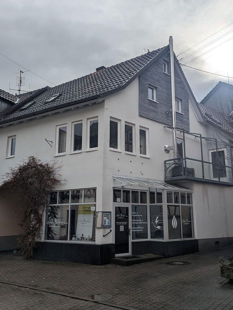 Prodej domu 200 m², pozemek 150 m², Haupt Str, 22, Külsheim, Bádensko-Württembersko Prodej domu 200 m², pozemek 150 m², Haupt Str, 22, Külsheim, Bádensko-Württembersko