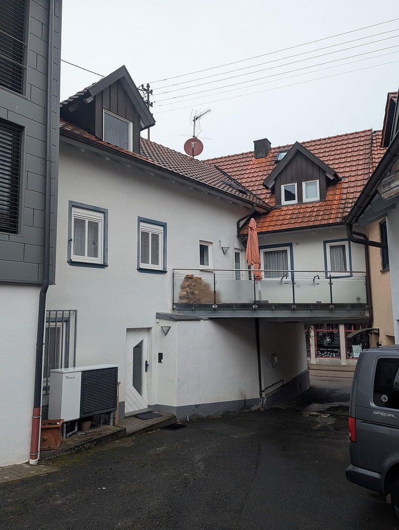 Prodej domu 200 m², pozemek 150 m², Haupt Str, 22, Külsheim, Bádensko-Württembersko Prodej domu 200 m², pozemek 150 m², Haupt Str, 22, Külsheim, Bádensko-Württembersko