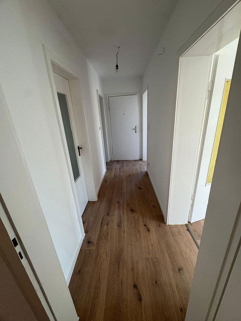 Pronájem bytu 3+1 70 m², Neuwieserweg 2, Schweppenhausen, Porýní-Falc Pronájem bytu 3+1 70 m², Neuwieserweg 2, Schweppenhausen, Porýní-Falc