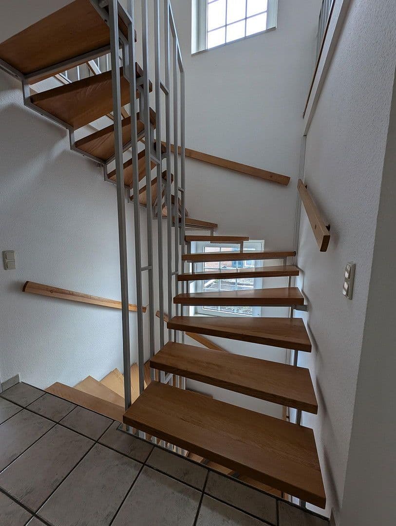 Pronájem domu 151 m², pozemek 344 m², Erftstadt, Severní Porýní-Vestfálsko Pronájem domu 151 m², pozemek 344 m², Erftstadt, Severní Porýní-Vestfálsko