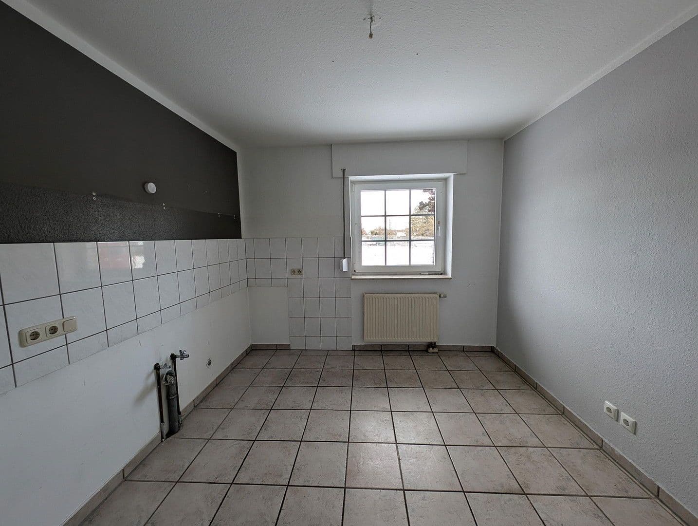 Pronájem domu 151 m², pozemek 344 m², Erftstadt, Severní Porýní-Vestfálsko Pronájem domu 151 m², pozemek 344 m², Erftstadt, Severní Porýní-Vestfálsko