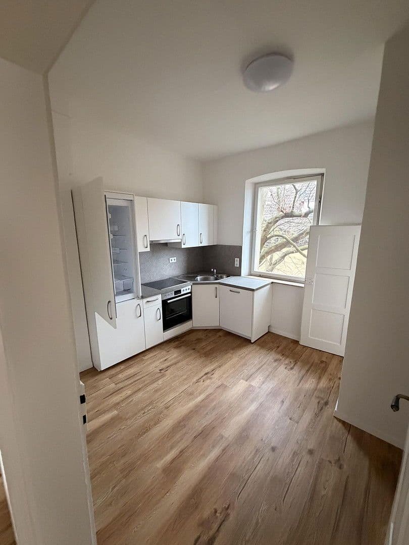 Pronájem bytu 5+1 138 m², Bahnhofstraße 18, Neustadt an der Aisch, Bavorsko Pronájem bytu 5+1 138 m², Bahnhofstraße 18, Neustadt an der Aisch, Bavorsko