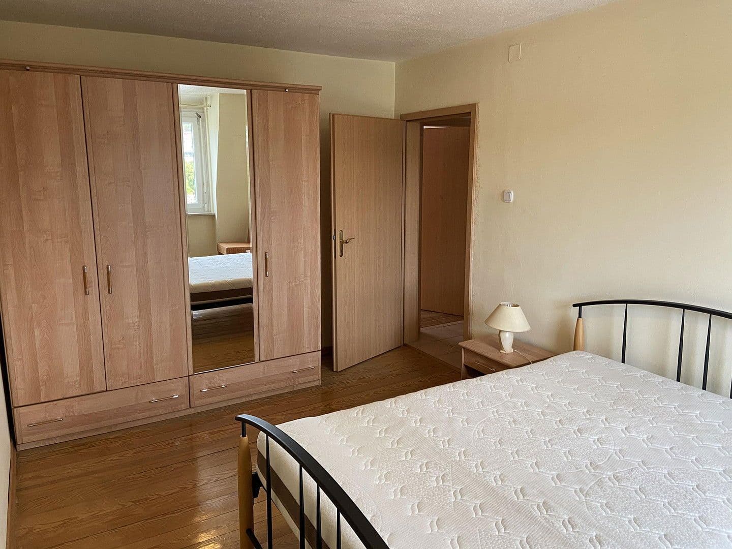 Pronájem bytu 3+1 75 m², Kaiser-Friedrich-Str. 90, Pforzheim, Bádensko-Württembersko Pronájem bytu 3+1 75 m², Kaiser-Friedrich-Str. 90, Pforzheim, Bádensko-Württembersko