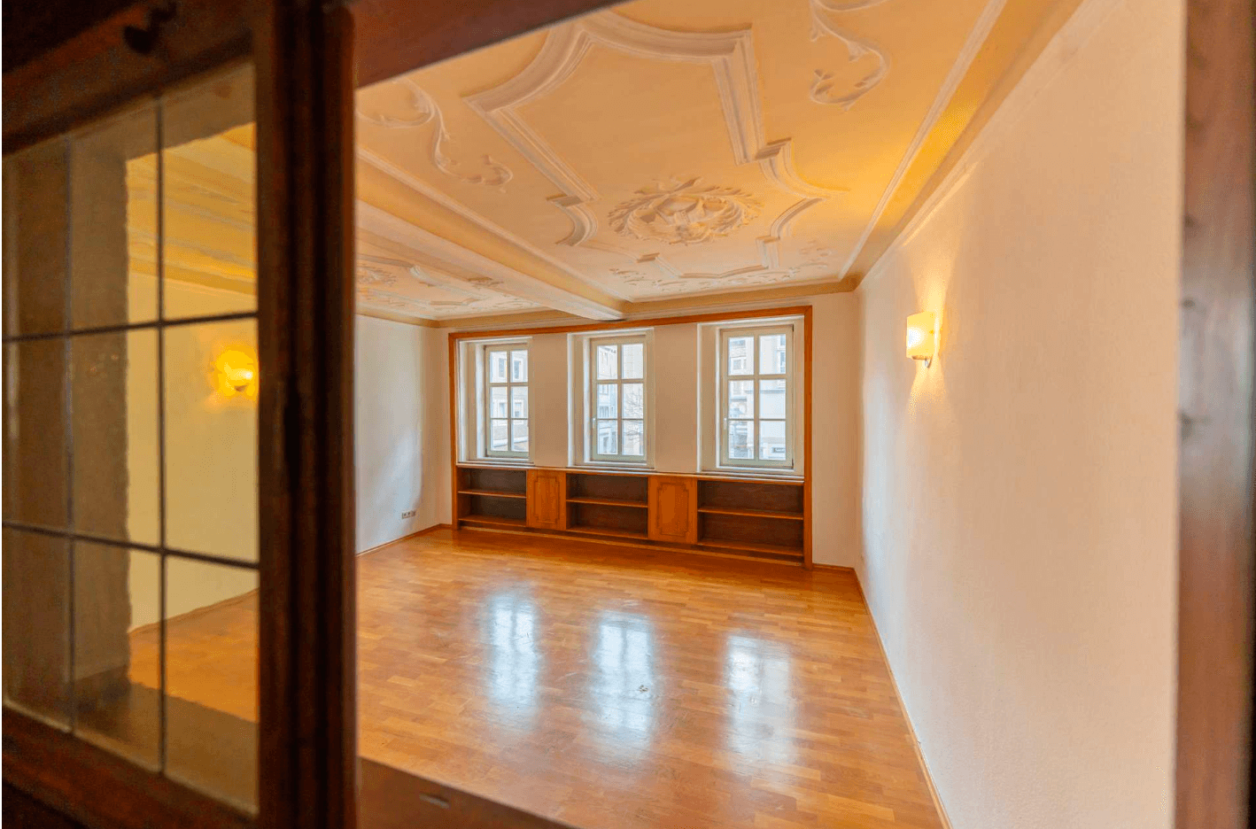 Pronájem bytu 4+1 114 m², Saalstraße 5, Jena, Durynsko Pronájem bytu 4+1 114 m², Saalstraße 5, Jena, Durynsko