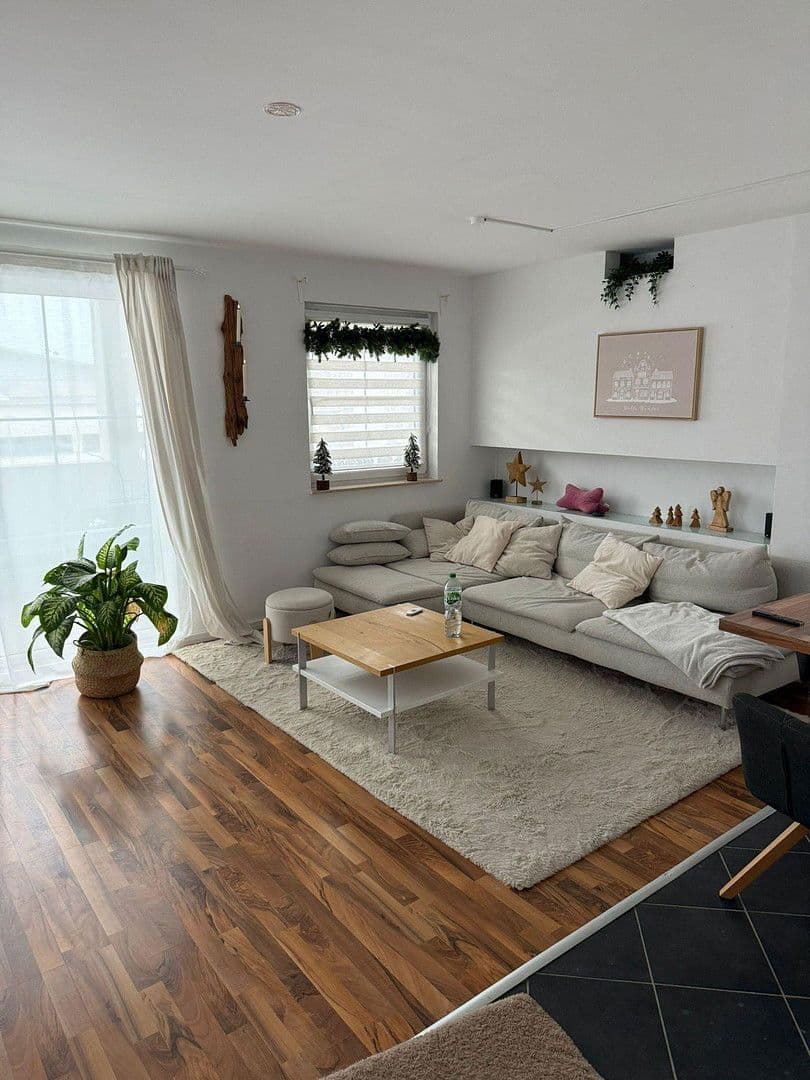 Pronájem bytu 3+kk 94 m², Heinersdorfer Straße 48, Bernau, Braniborsko Pronájem bytu 3+kk 94 m², Heinersdorfer Straße 48, Bernau, Braniborsko