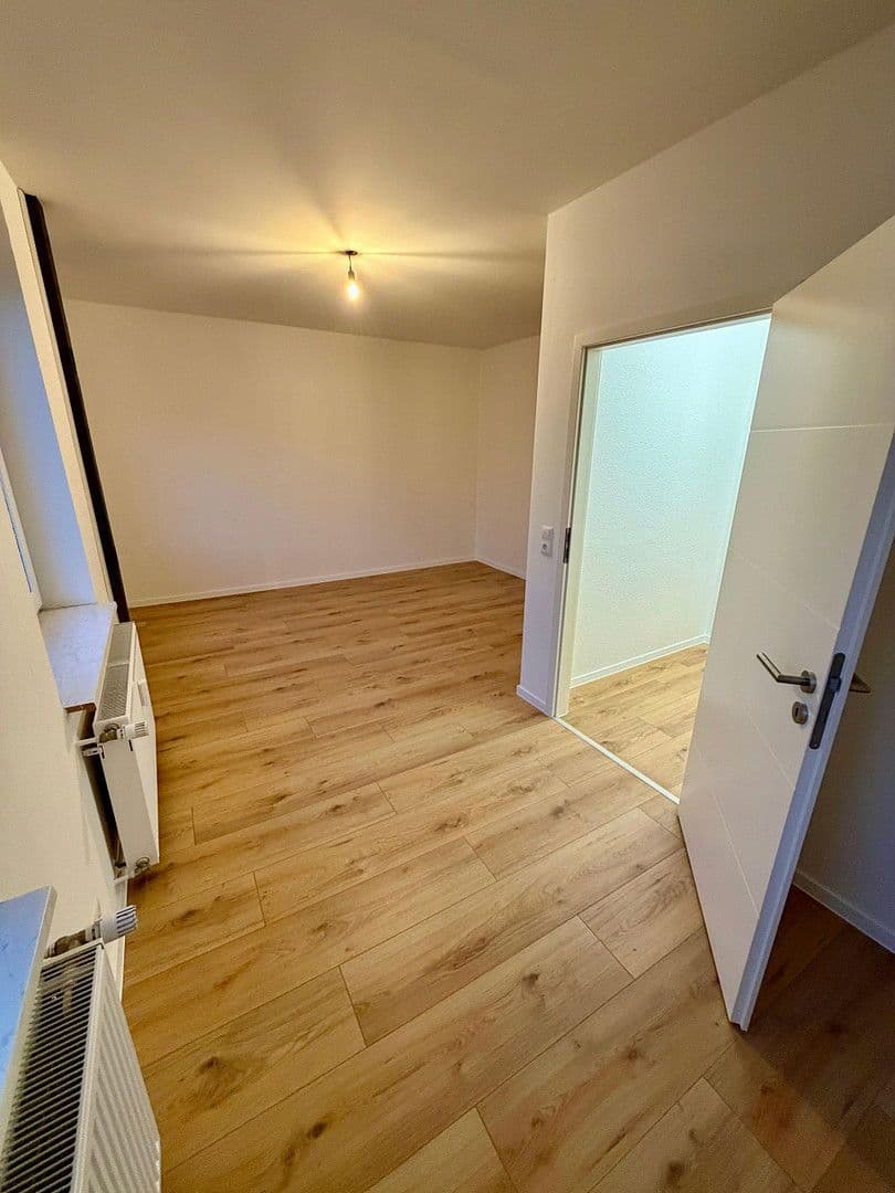 Pronájem bytu 4+1 115 m², Großer Katthagen 12, Helmstedt, Dolní Sasko Pronájem bytu 4+1 115 m², Großer Katthagen 12, Helmstedt, Dolní Sasko