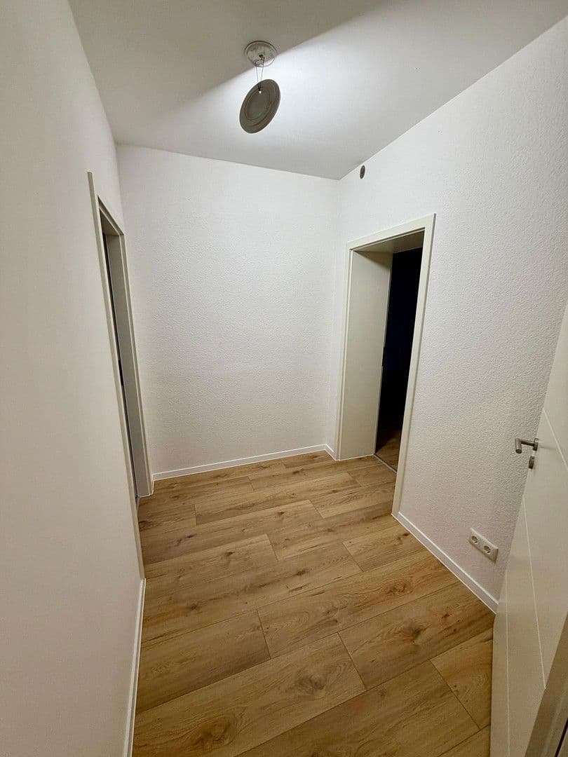 Pronájem bytu 4+1 115 m², Großer Katthagen 12, Helmstedt, Dolní Sasko Pronájem bytu 4+1 115 m², Großer Katthagen 12, Helmstedt, Dolní Sasko