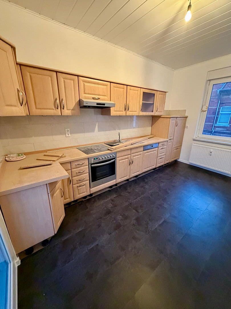 Pronájem bytu 4+1 115 m², Großer Katthagen 12, Helmstedt, Dolní Sasko Pronájem bytu 4+1 115 m², Großer Katthagen 12, Helmstedt, Dolní Sasko