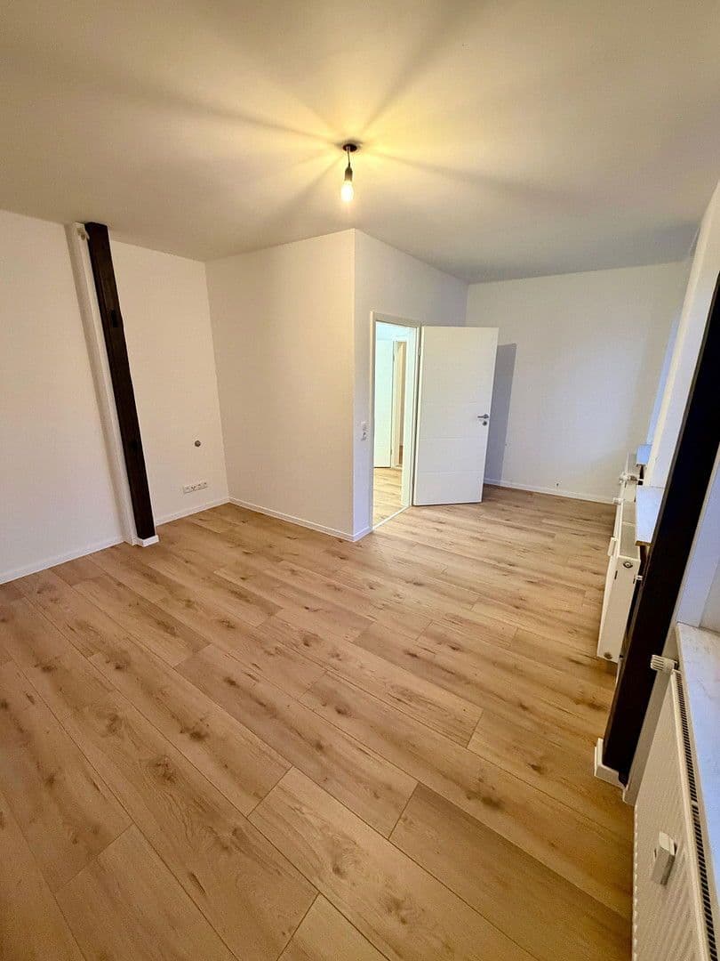 Pronájem bytu 4+1 115 m², Großer Katthagen 12, Helmstedt, Dolní Sasko Pronájem bytu 4+1 115 m², Großer Katthagen 12, Helmstedt, Dolní Sasko