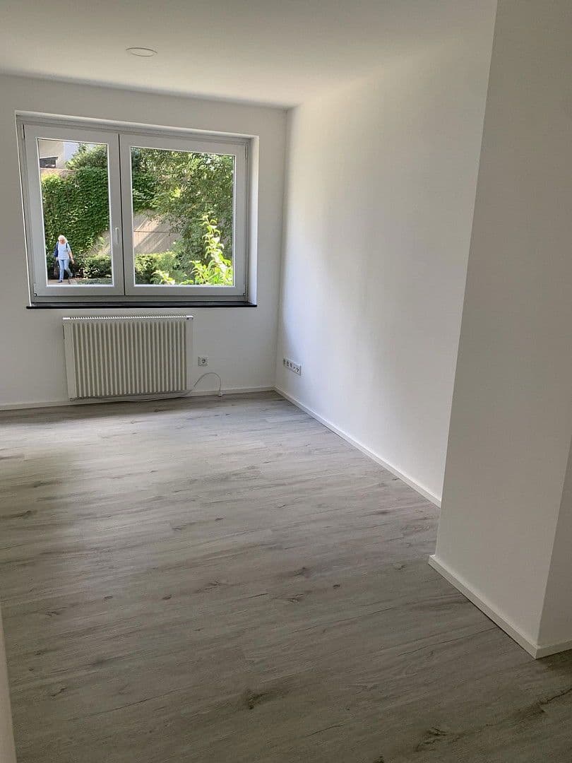 Pronájem bytu 3+1 77 m², Flaschenhofstraße 43, Nürnberg, Bavorsko Pronájem bytu 3+1 77 m², Flaschenhofstraße 43, Nürnberg, Bavorsko