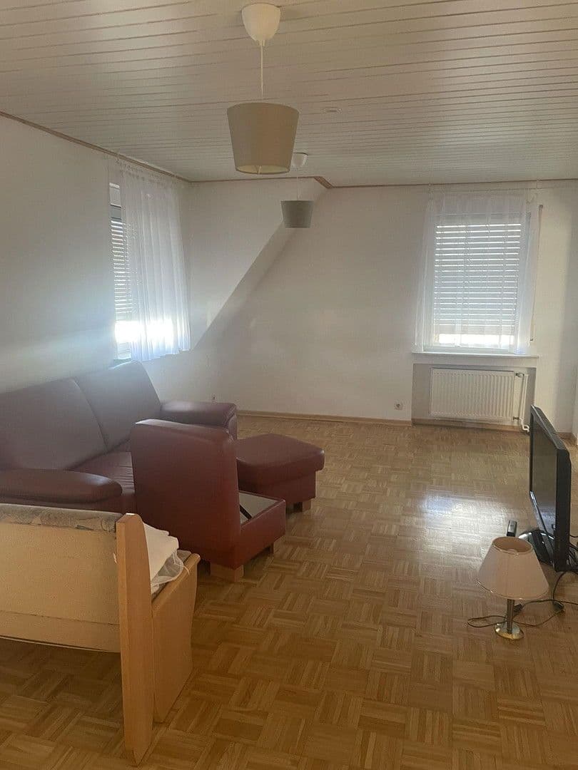 Prodej domu 170 m², pozemek 684 m², Frankfurt, Hessen Prodej domu 170 m², pozemek 684 m², Frankfurt, Hessen