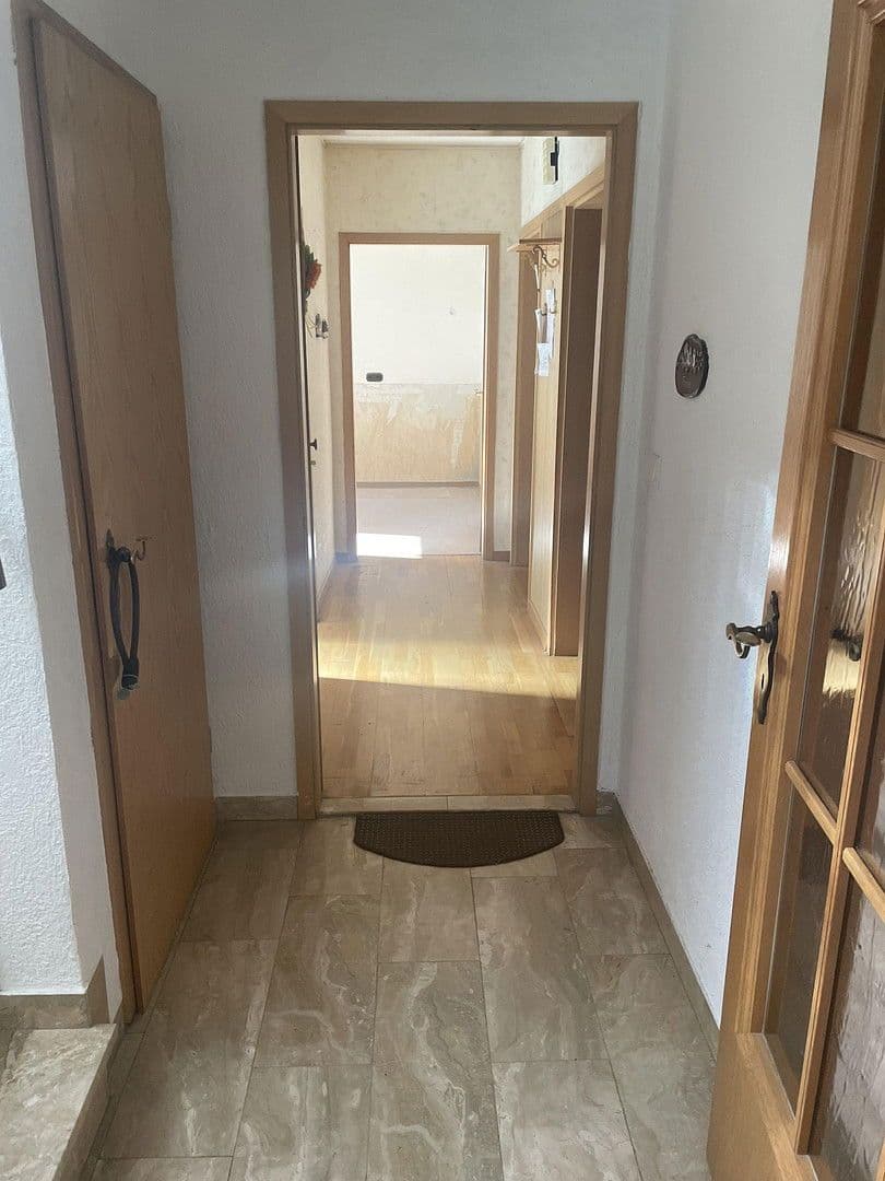 Prodej domu 170 m², pozemek 684 m², Frankfurt, Hessen Prodej domu 170 m², pozemek 684 m², Frankfurt, Hessen