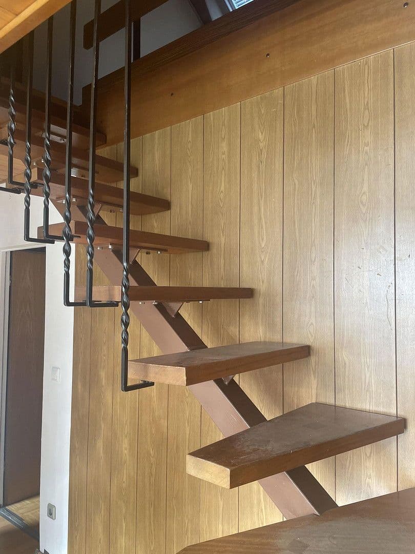 Prodej domu 170 m², pozemek 684 m², Frankfurt, Hessen Prodej domu 170 m², pozemek 684 m², Frankfurt, Hessen