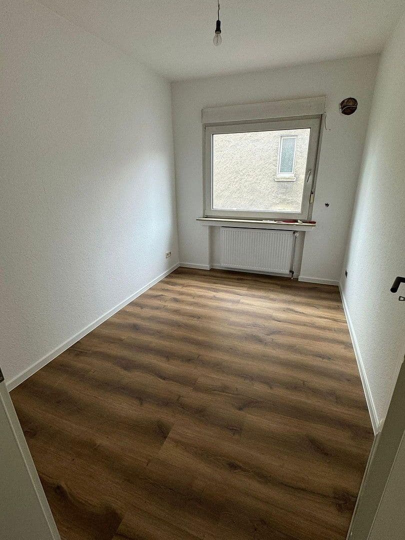 Pronájem bytu 3+1 68 m², Hohenzollern Str. 37, Recklinghausen, Severní Porýní-Vestfálsko Pronájem bytu 3+1 68 m², Hohenzollern Str. 37, Recklinghausen, Severní Porýní-Vestfálsko