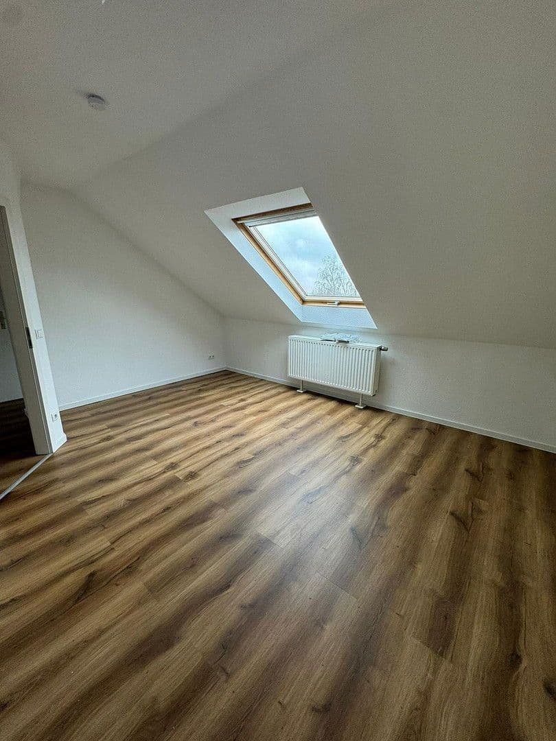 Pronájem bytu 3+1 73 m², Hohenzollern Str. 37, Recklinghausen, Severní Porýní-Vestfálsko Pronájem bytu 3+1 73 m², Hohenzollern Str. 37, Recklinghausen, Severní Porýní-Vestfálsko