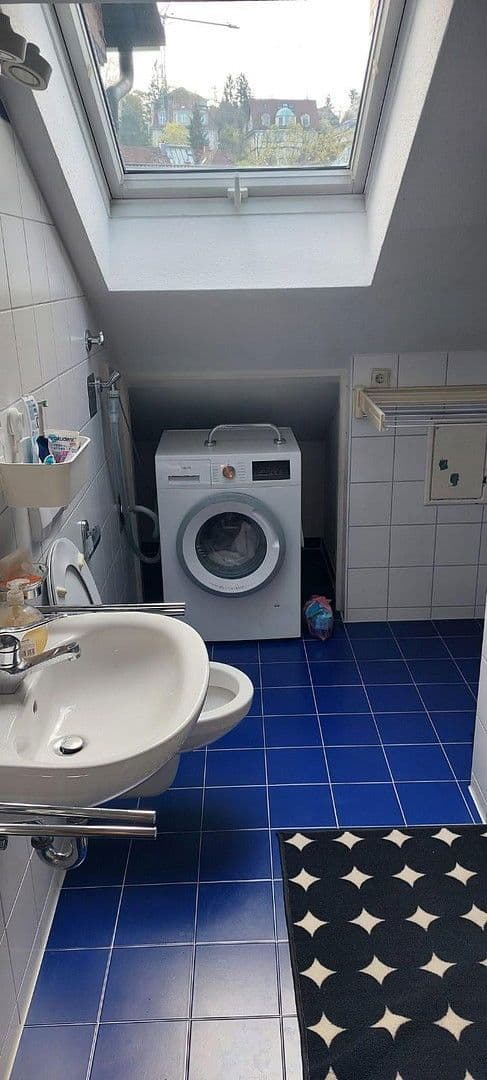 Pronájem bytu 3+1 70 m², Neckarstr. 150, Stuttgart, Bádensko-Württembersko Pronájem bytu 3+1 70 m², Neckarstr. 150, Stuttgart, Bádensko-Württembersko