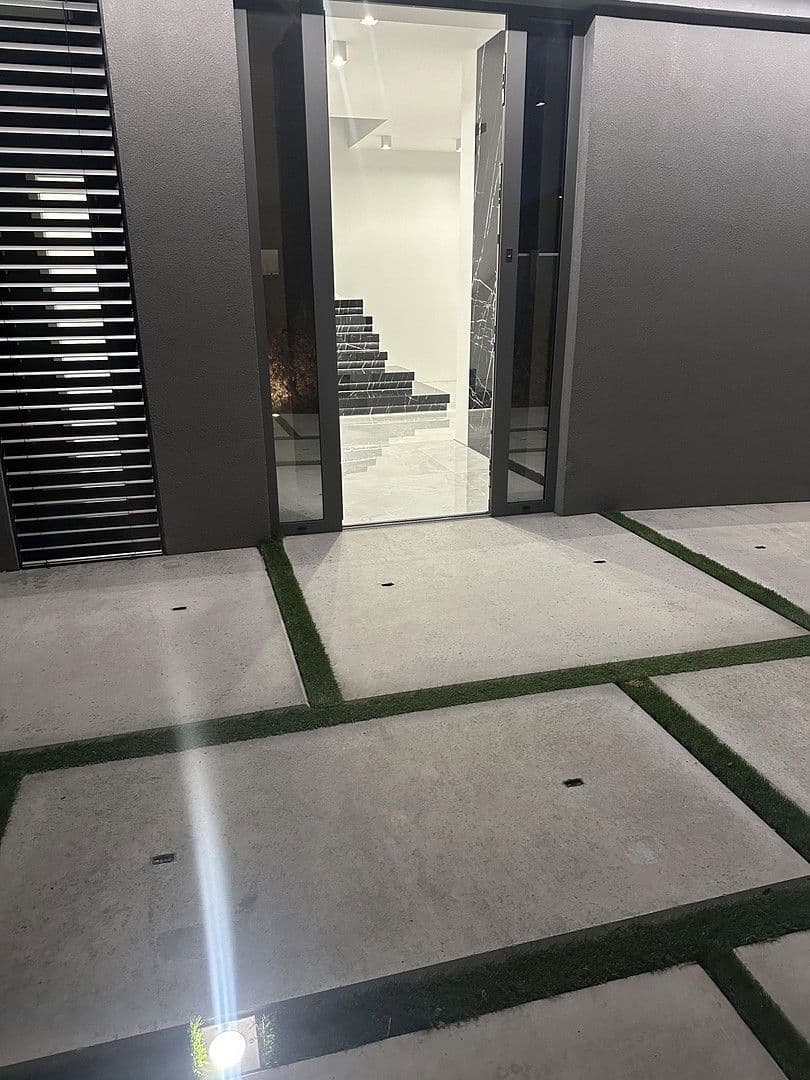 Prodej domu 190 m², pozemek 400 m², Bissendorf, Dolní Sasko Prodej domu 190 m², pozemek 400 m², Bissendorf, Dolní Sasko