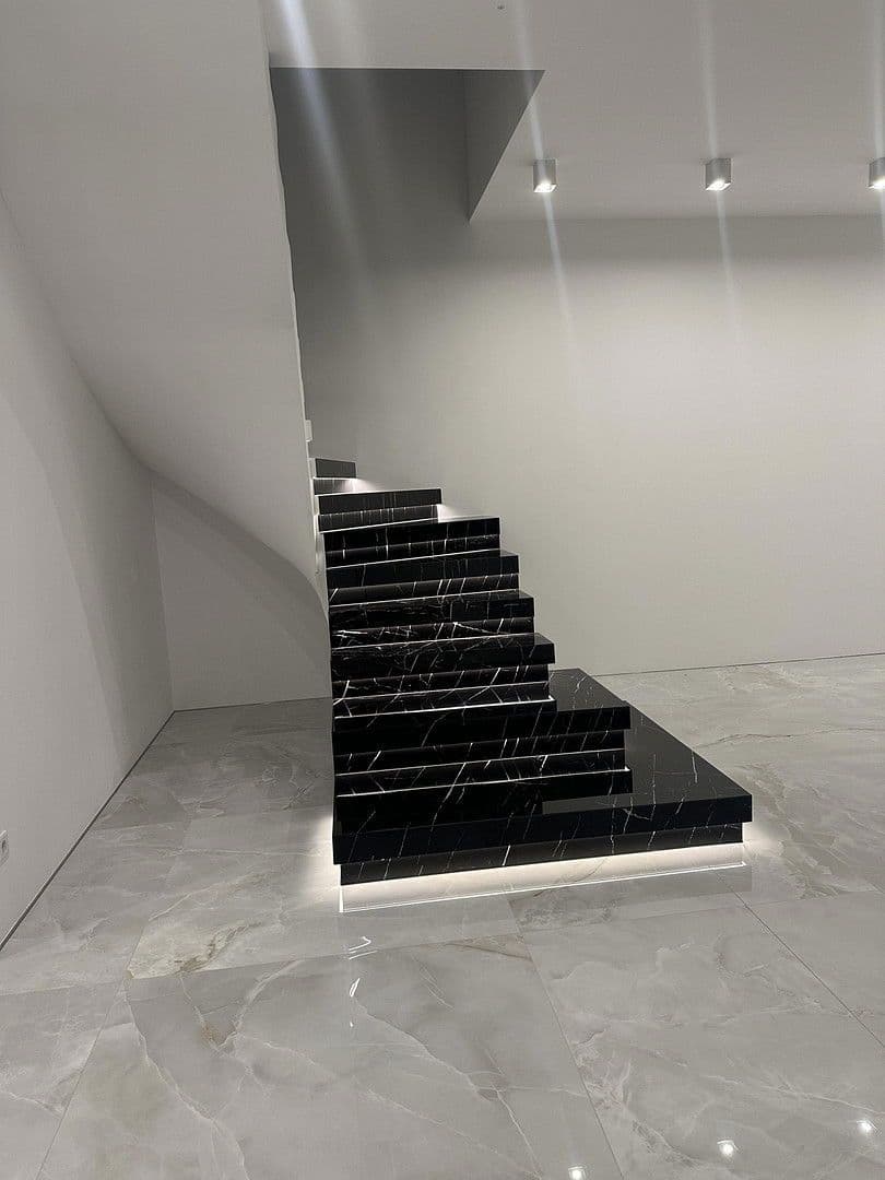 Prodej domu 190 m², pozemek 400 m², Bissendorf, Dolní Sasko Prodej domu 190 m², pozemek 400 m², Bissendorf, Dolní Sasko