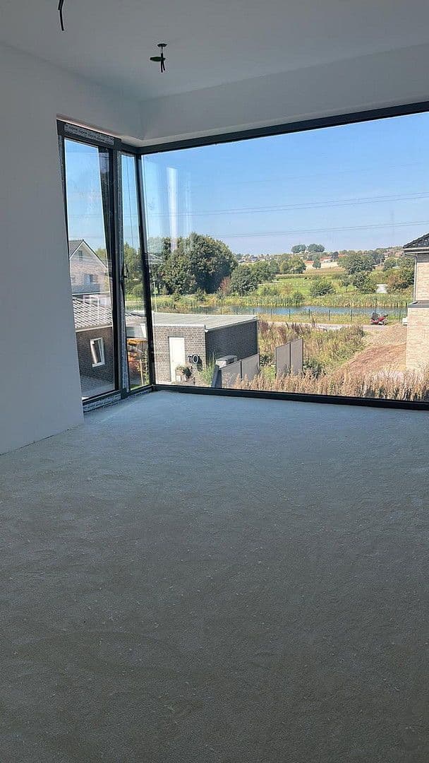 Prodej domu 190 m², pozemek 400 m², Bissendorf, Dolní Sasko Prodej domu 190 m², pozemek 400 m², Bissendorf, Dolní Sasko