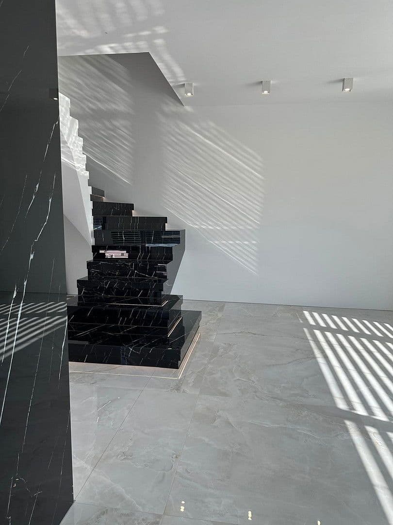 Prodej domu 190 m², pozemek 400 m², Bissendorf, Dolní Sasko Prodej domu 190 m², pozemek 400 m², Bissendorf, Dolní Sasko