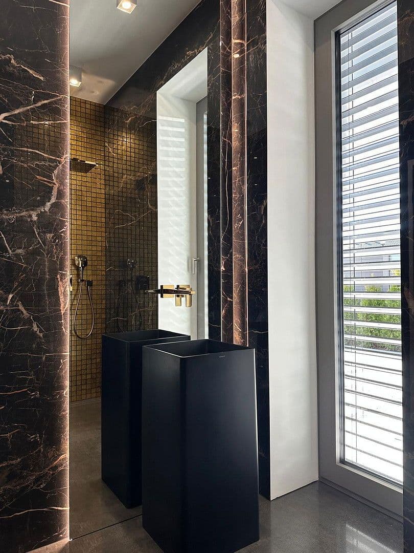 Prodej domu 190 m², pozemek 400 m², Bissendorf, Dolní Sasko Prodej domu 190 m², pozemek 400 m², Bissendorf, Dolní Sasko