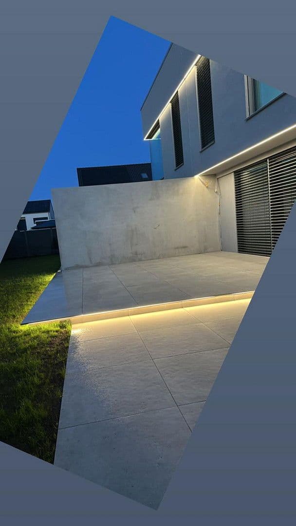 Prodej domu 190 m², pozemek 400 m², Bissendorf, Dolní Sasko Prodej domu 190 m², pozemek 400 m², Bissendorf, Dolní Sasko