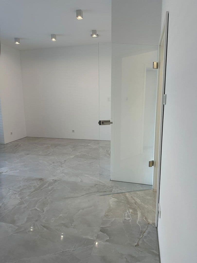 Prodej domu 190 m², pozemek 400 m², Bissendorf, Dolní Sasko Prodej domu 190 m², pozemek 400 m², Bissendorf, Dolní Sasko